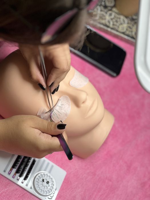 Курс по наращиванию ресниц трк Украина Харьков Салтовка