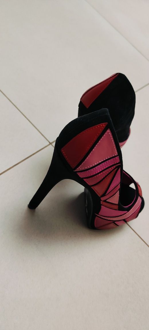 Продам туфли Dolce & Gabbana