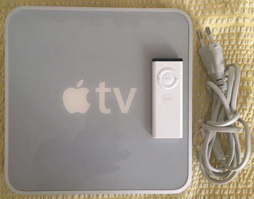 Apple TV 1 geração - 160Gb Modelo A1218 e comando