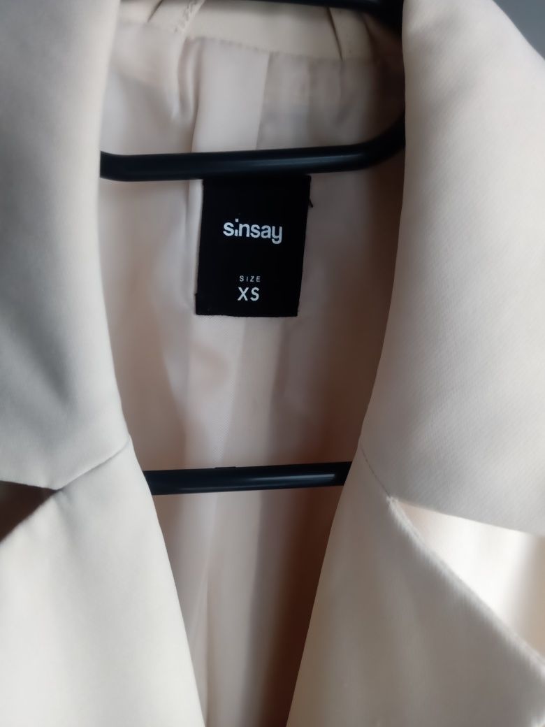 Elegancka Kamizelka marynarkowa ecru