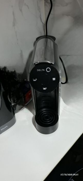 Vendo máquina de café Delta Q