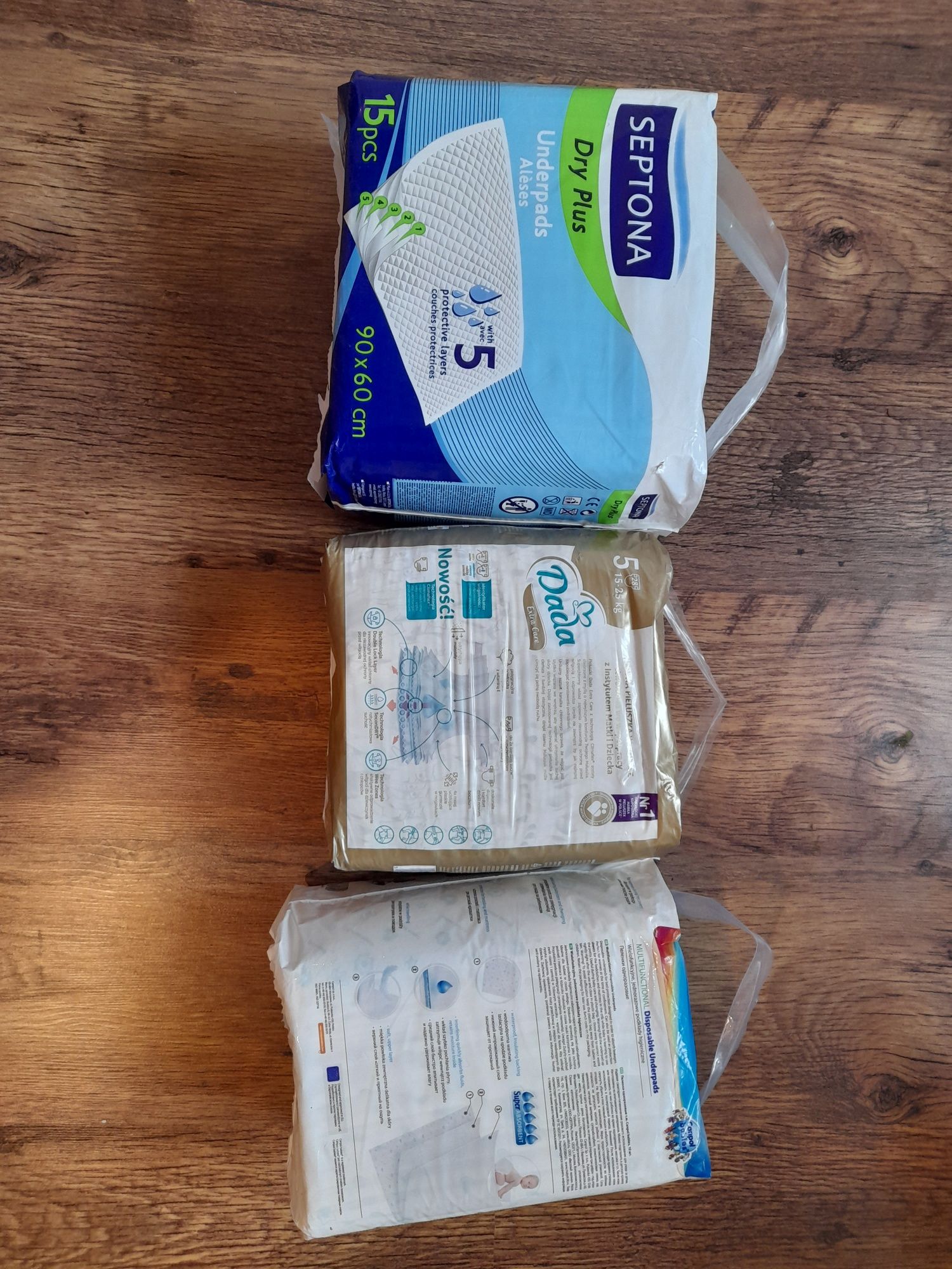 Pampersy data 5, podkłady poprodowe 90x60 2 paczki