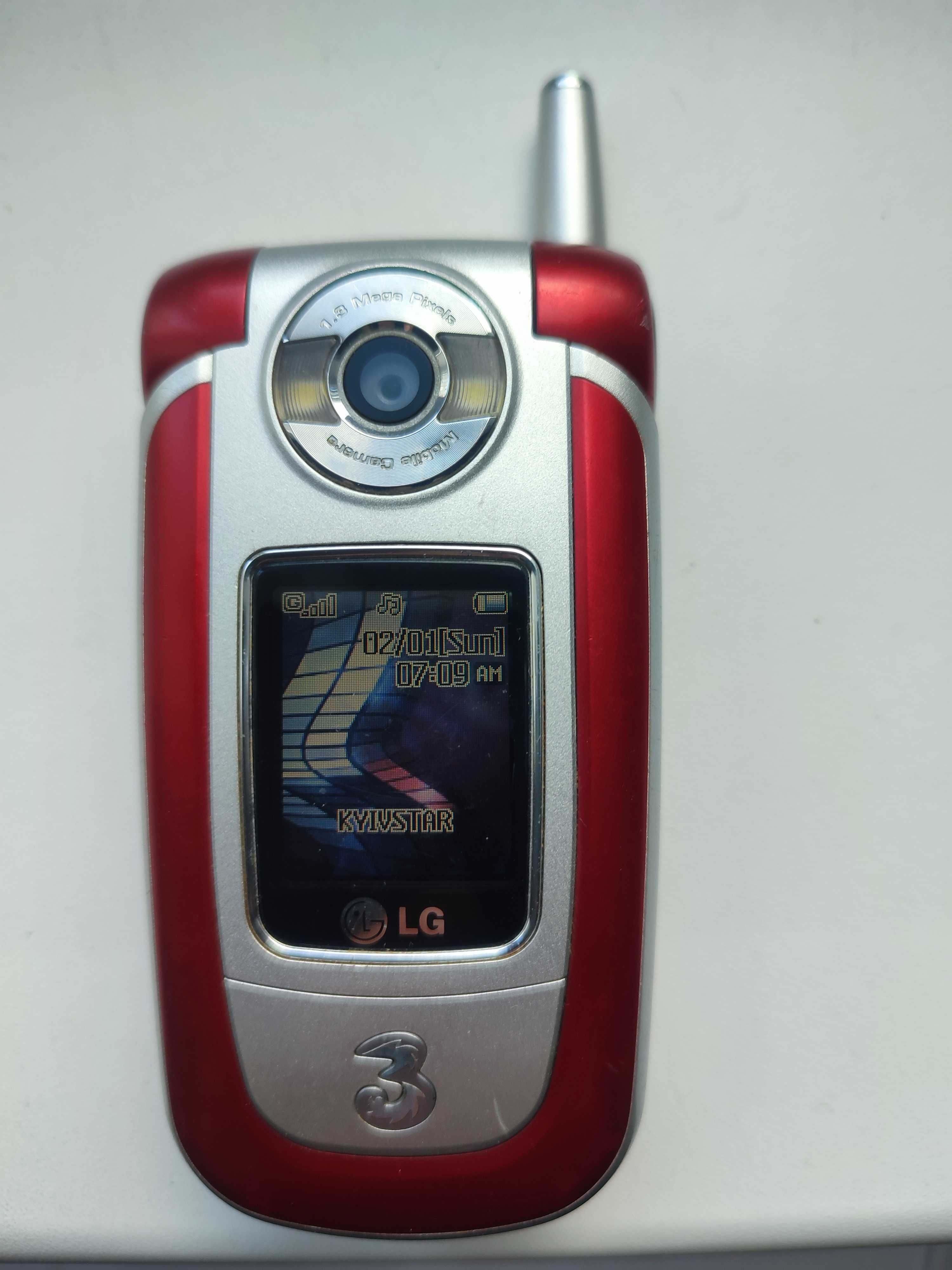 Ретро телефон LG U8380