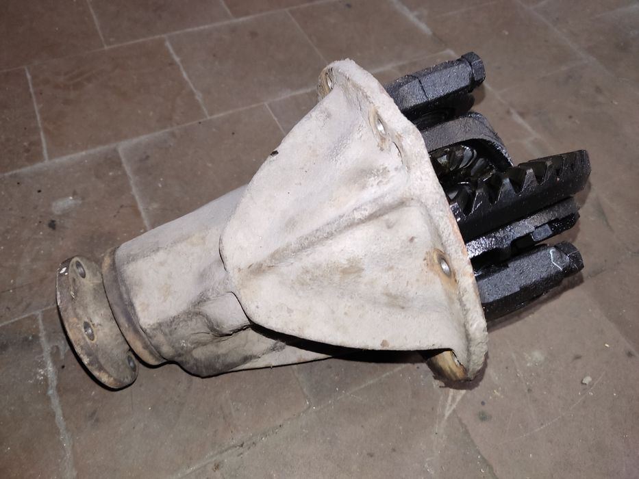 Редуктор заднего моста Ваз 2103