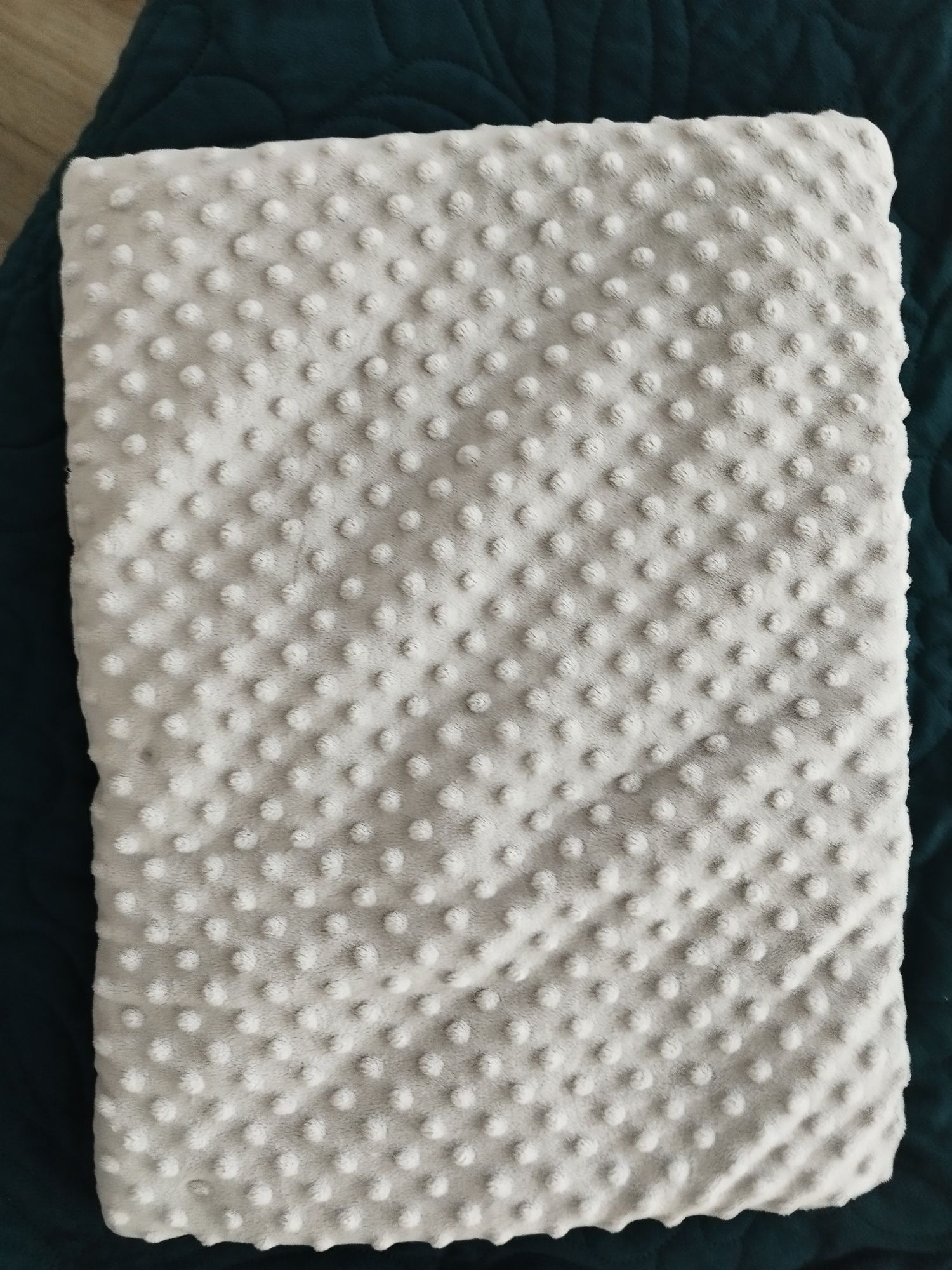 Warkocz 240 cm z pościelą i rożkiem dla niemowlęcia
