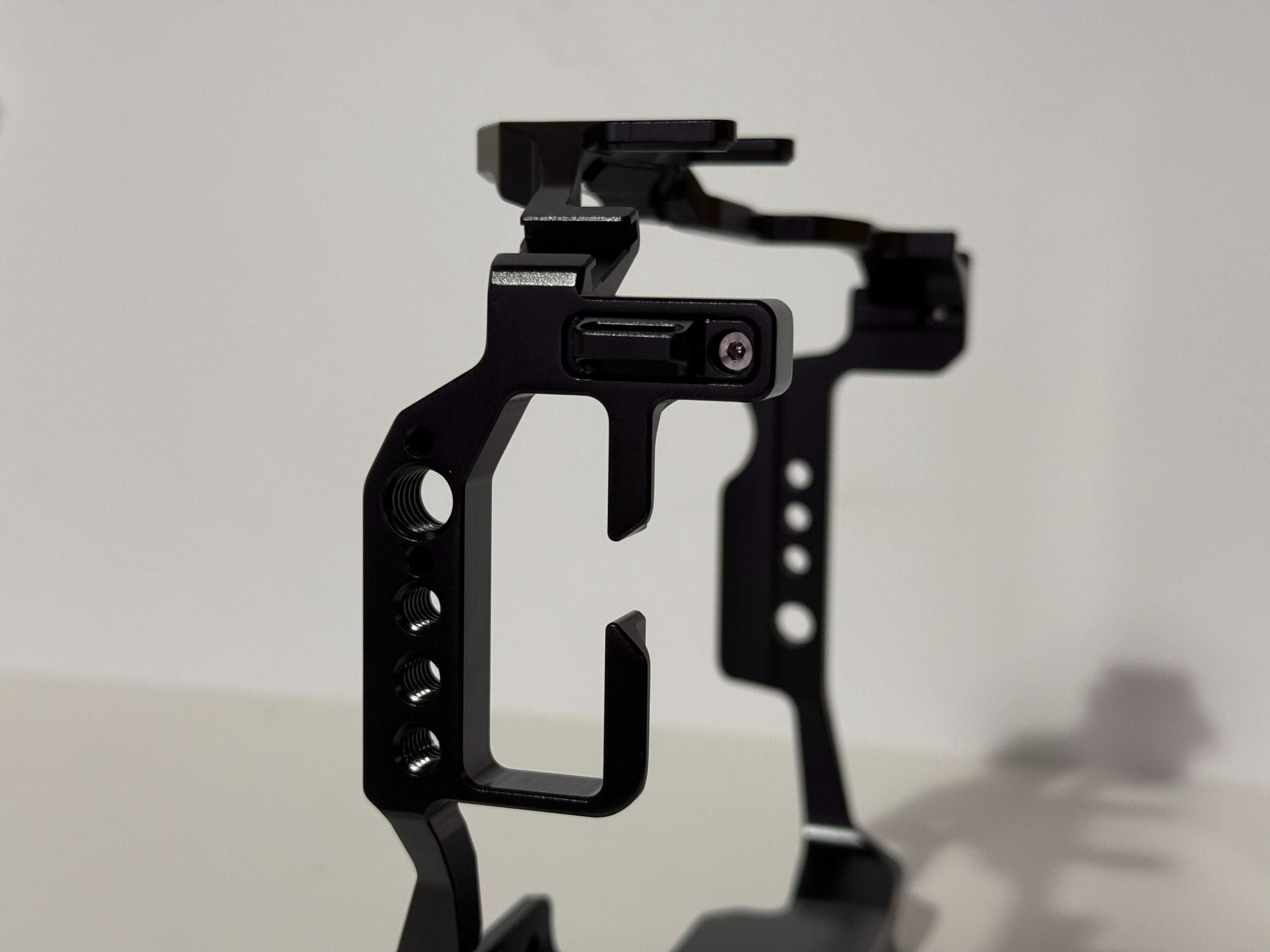 Klatka operatorska SmallRig 3884 do Canon EOS R3 cage