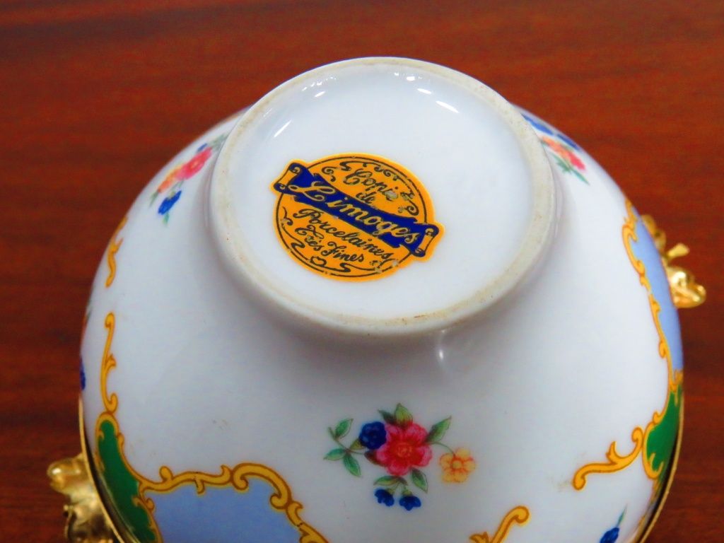 Tacinha de Limoges.