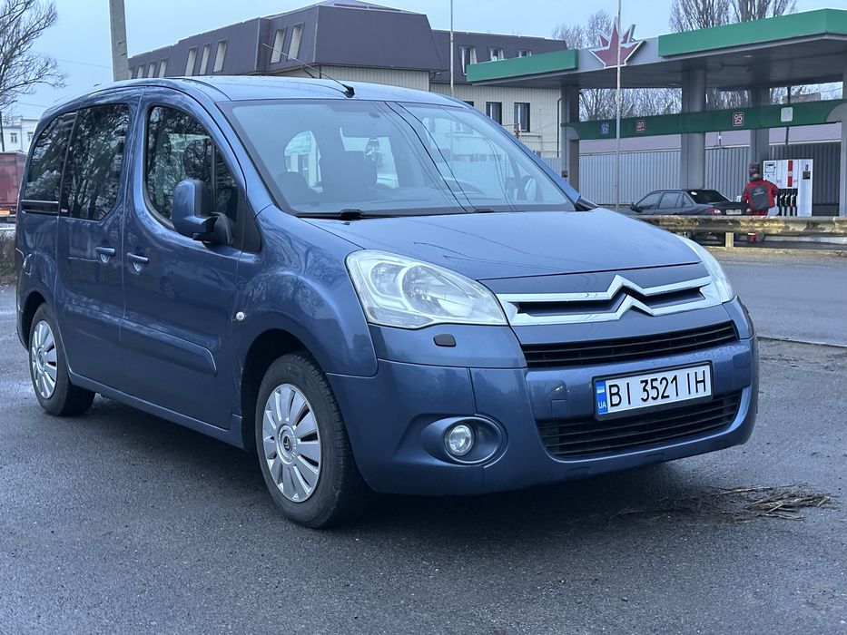 Citroen Berlingo оригінальний пасажир 2008 рік