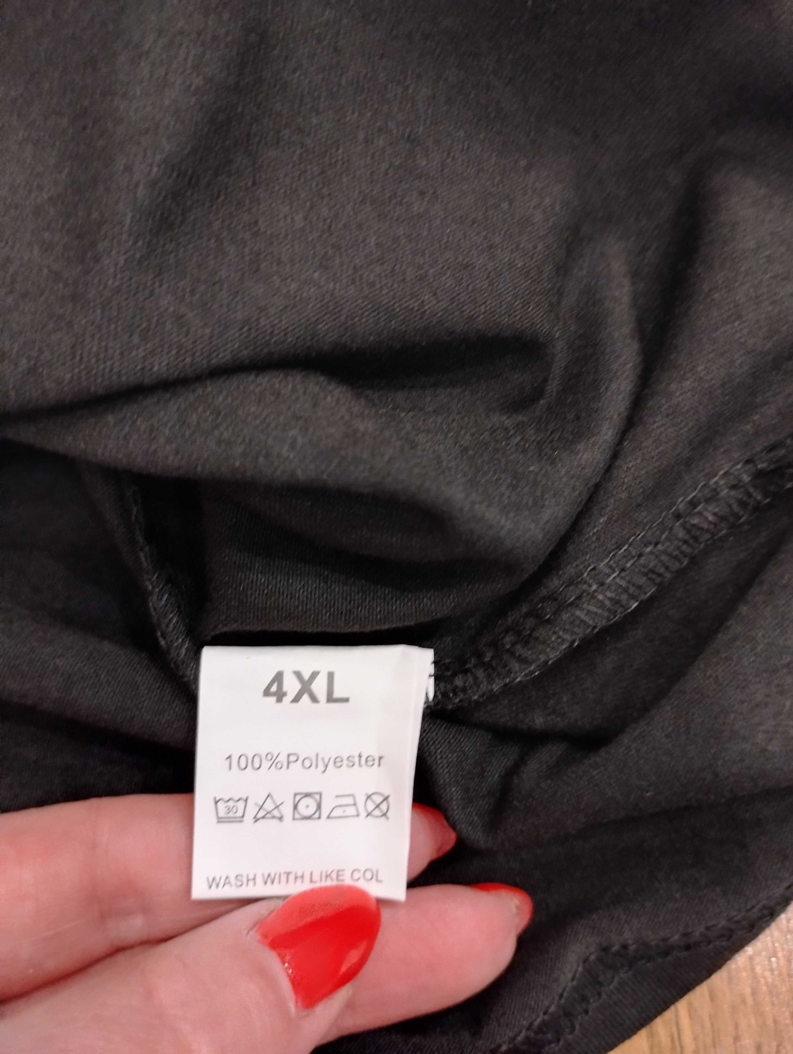 Bluzka na krótki rękaw czarna z piękną szpilką r. 3XL 4XL 5XL