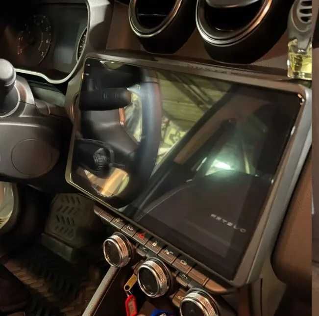 Radio Android 13 Renault Dacia Duster 18-21r gps wifi bluetooth