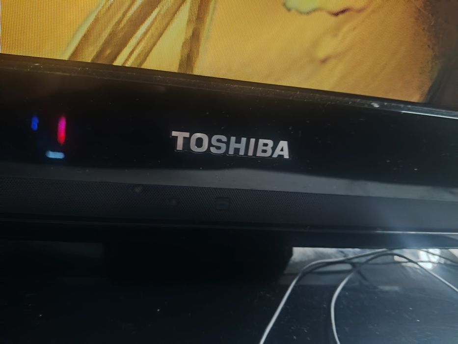 Telewizor Toshiba 37 cali