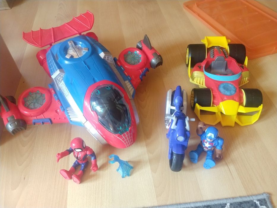 Avengers playskool, Spiderman, Kapitan Ameryka Iron Man pojazdy