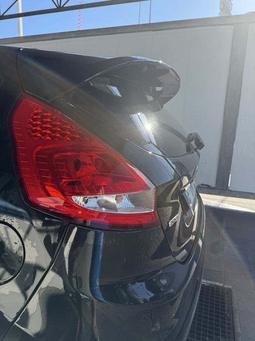 Ford Fiesta Sportvan 1.6 tdci 95cv