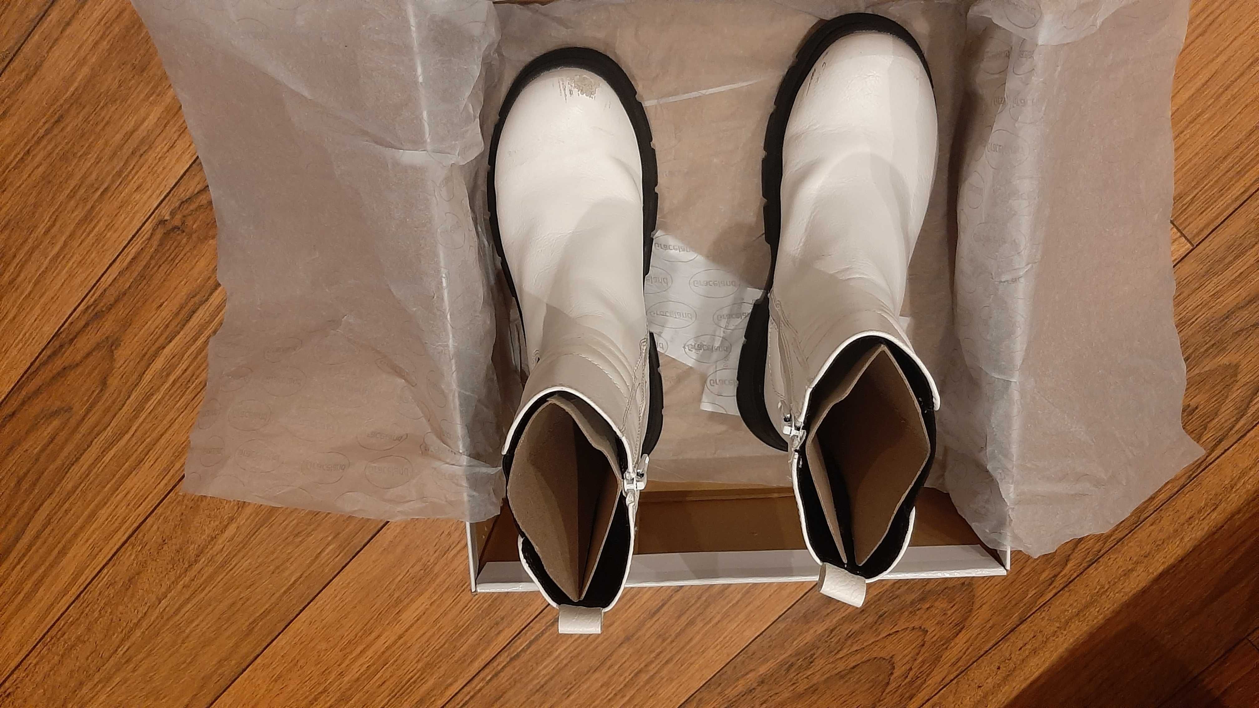 Botas de menina sola alta