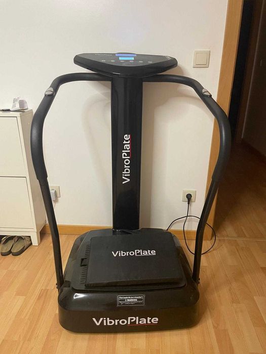 Vendo Vibroplate impecável.
Equipamento como novo.