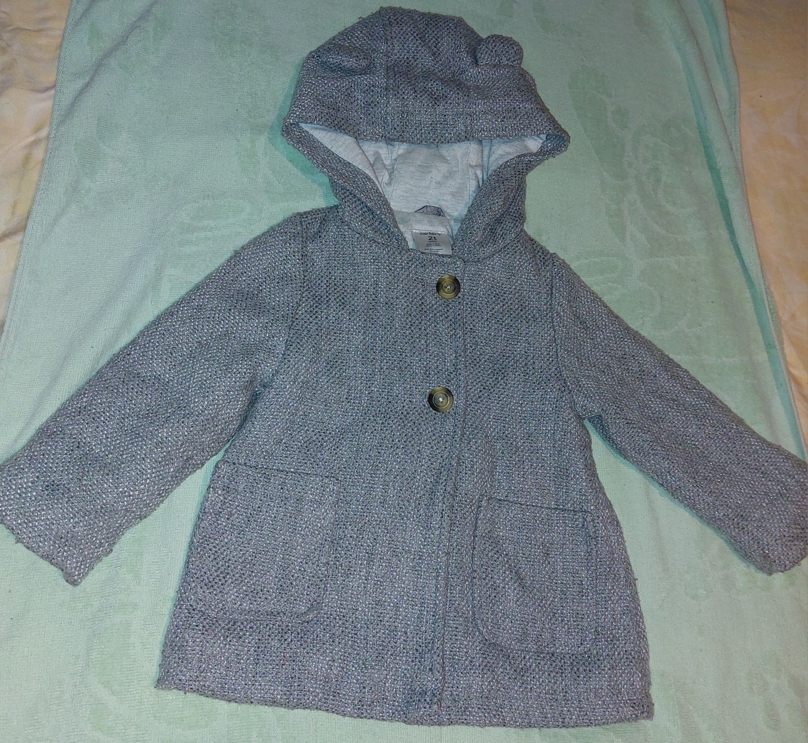 Детское пальто Carters 1,5- 2,года, серебристое, нежное