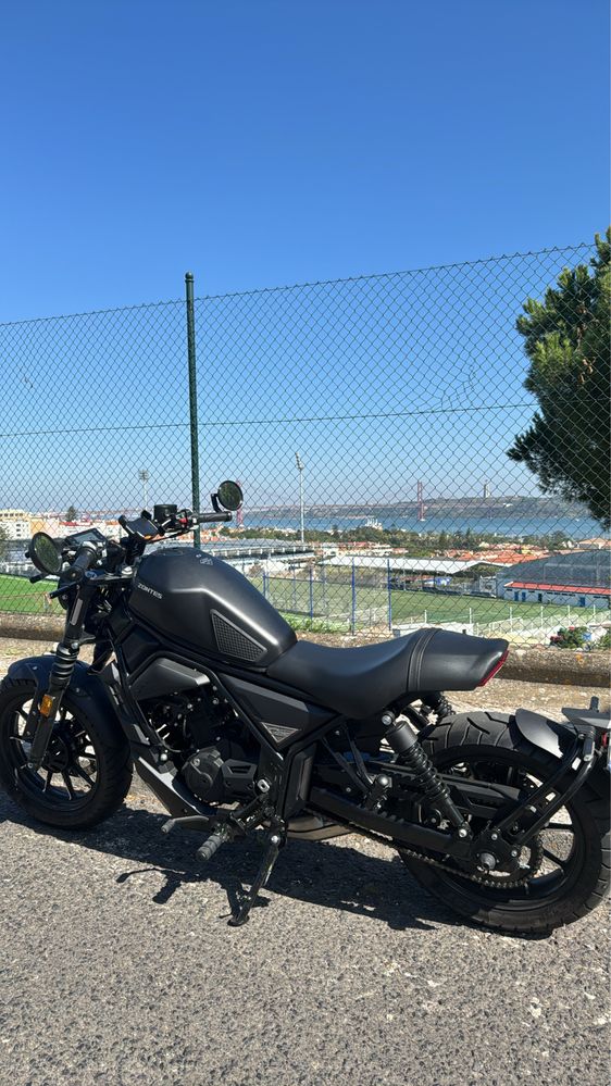 Mota Zontes 125c ! Praticamente nova 2500 km