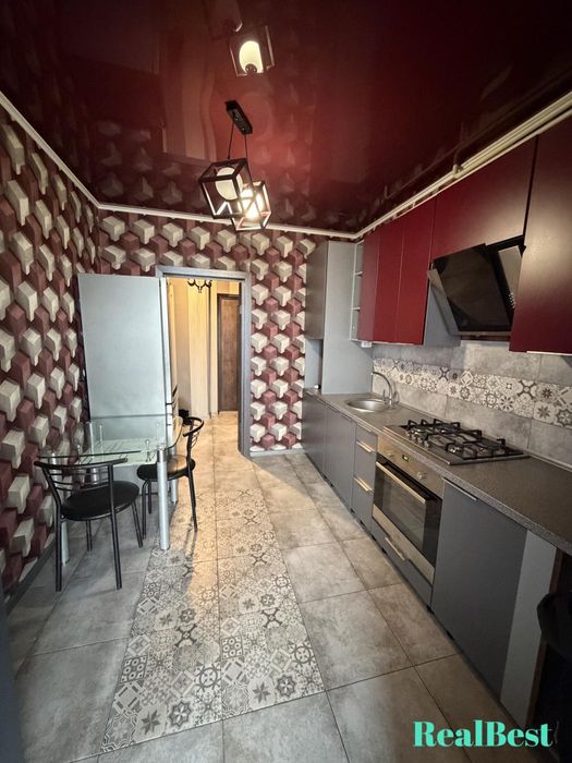 Продаж / Квартира / вул. Захисників Маріуполя, Чайка, Рівне