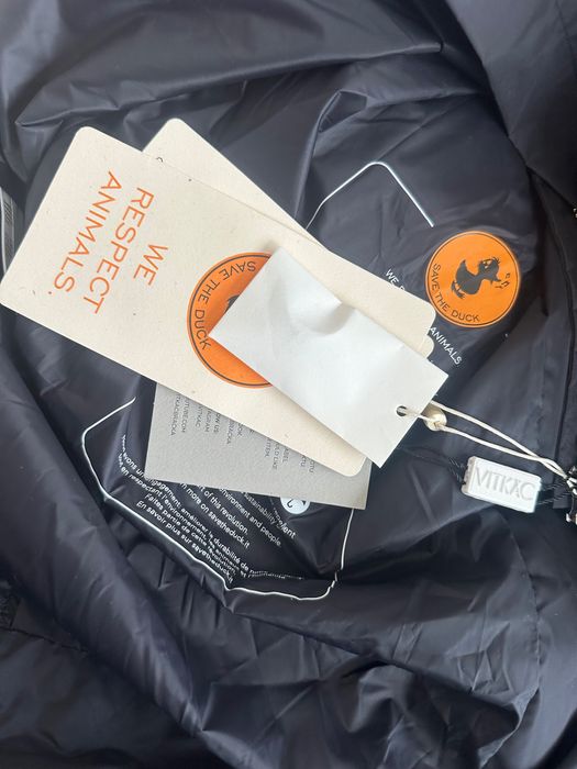 Płaszcz/ Trencz w kolorze czarnym. Save the duck.