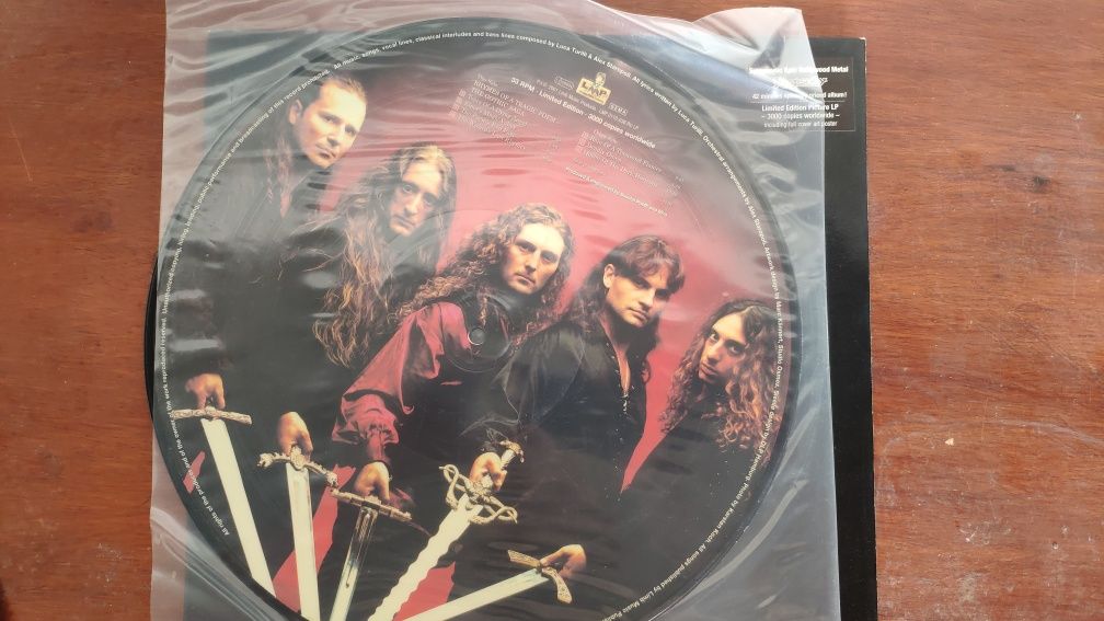 Vinil edição limitada 3 mil unidades Rhapsody