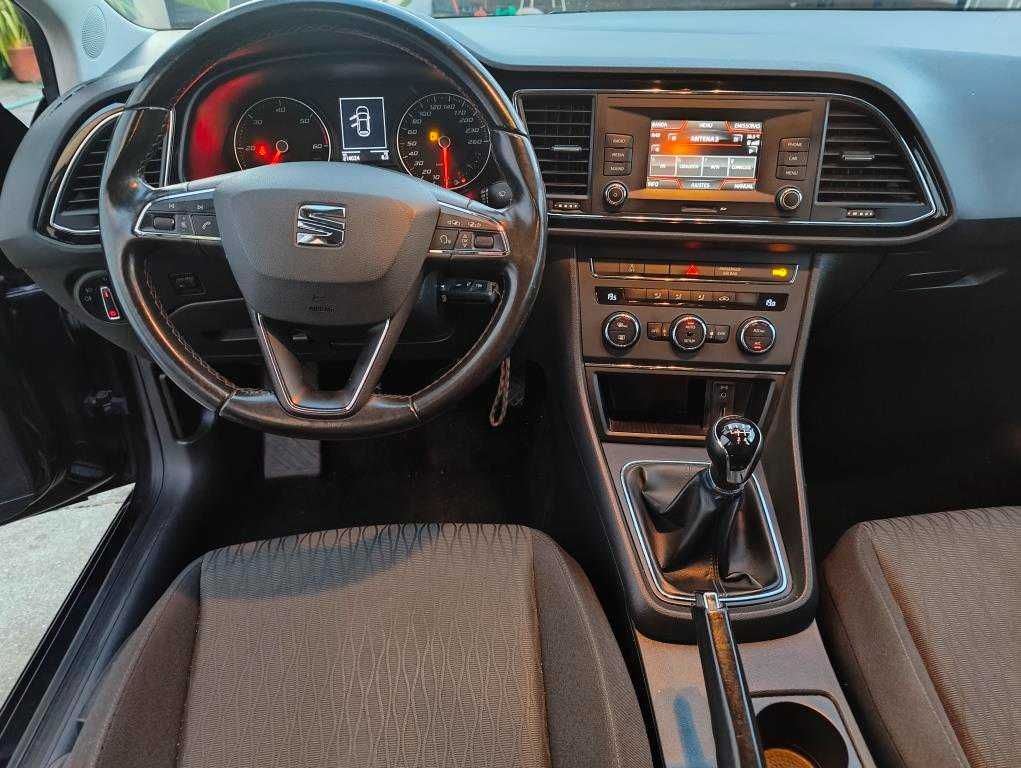 Seat Leon 1.6 TDI Ecomotive 110cv / 138€ mês