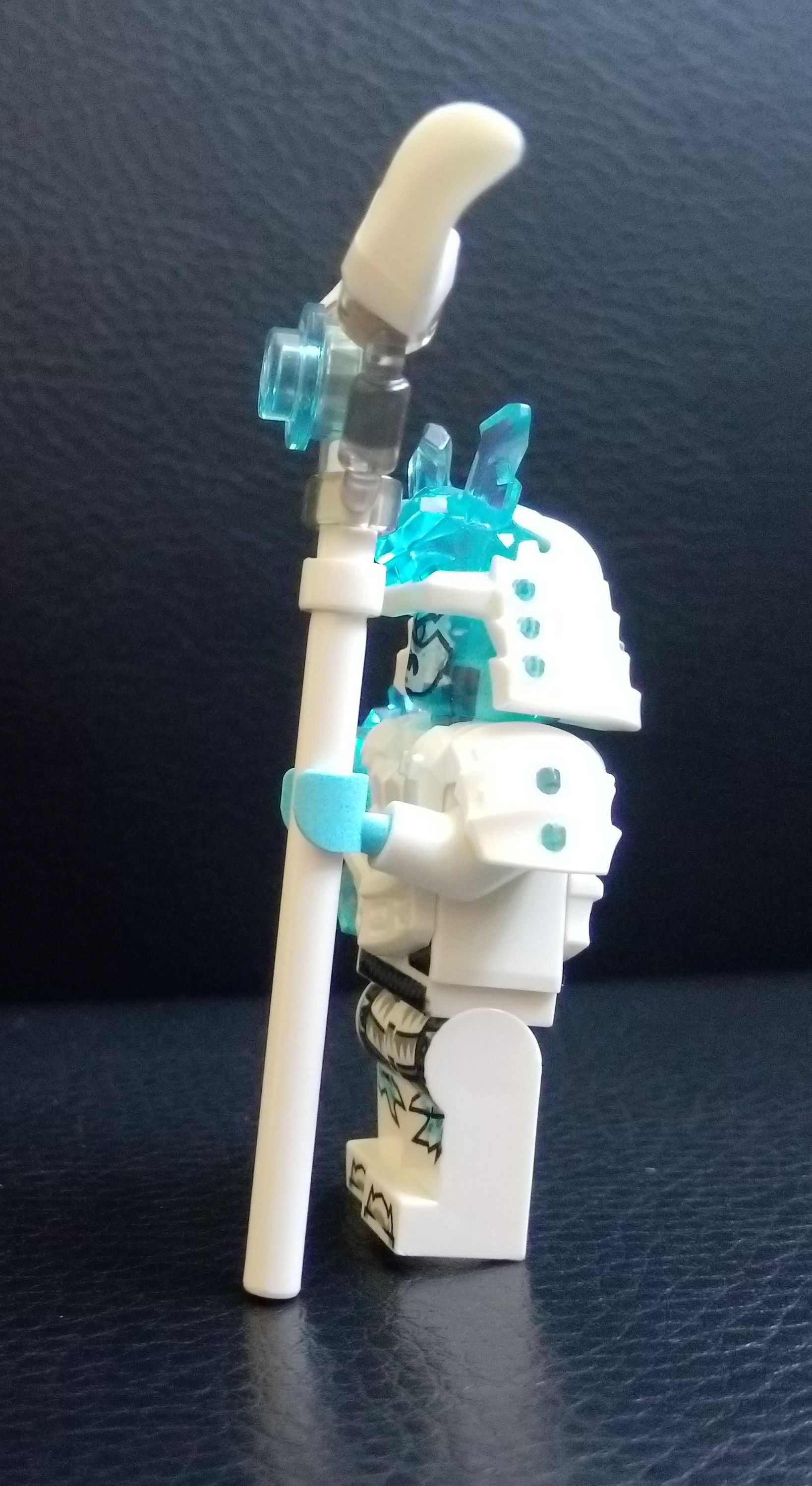 LEGO, figurka Ninjago ICE EMPEROR z bronią