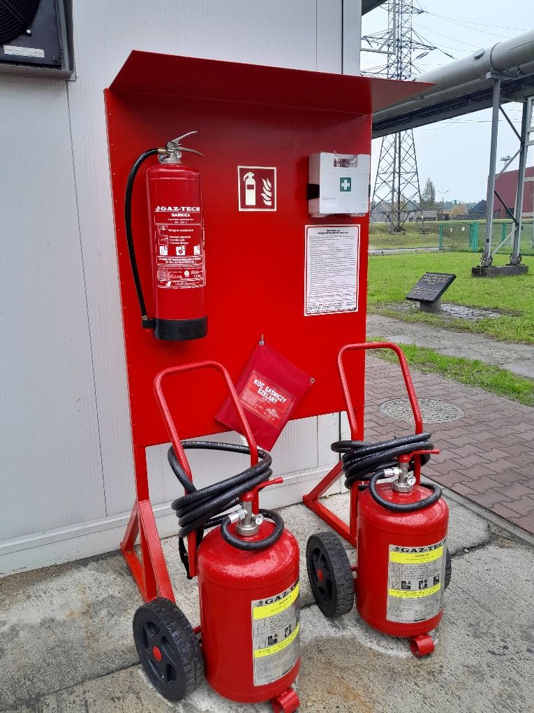 Punkt przeciwpożarowy NOWY. Kompletny gaśnica ,koc azbestowy ,apteczka
