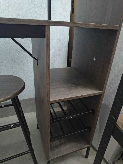 Stół barowy + 2 stołki, uchwyt na kieliszki i stojak na wino RYSY