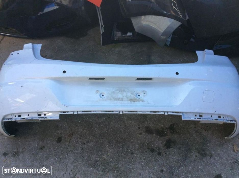 Parachoque Opel astra k