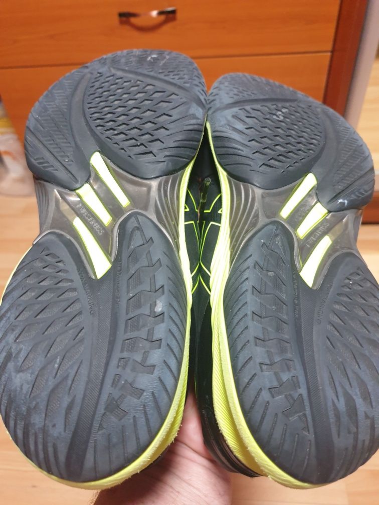 Кросівки Оригінальні Asics Sky Elite FF2  роз 44,5.