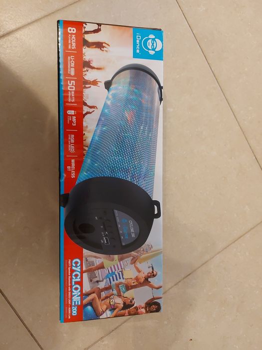 Coluna portátil cyclone 200