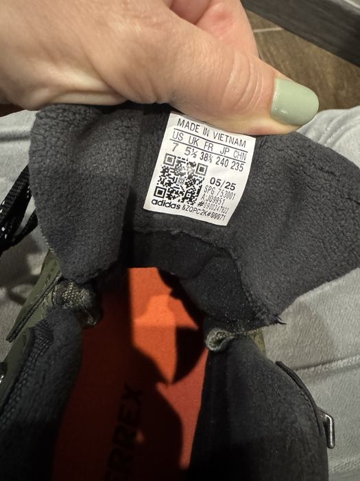 Кросівки adidas terrex