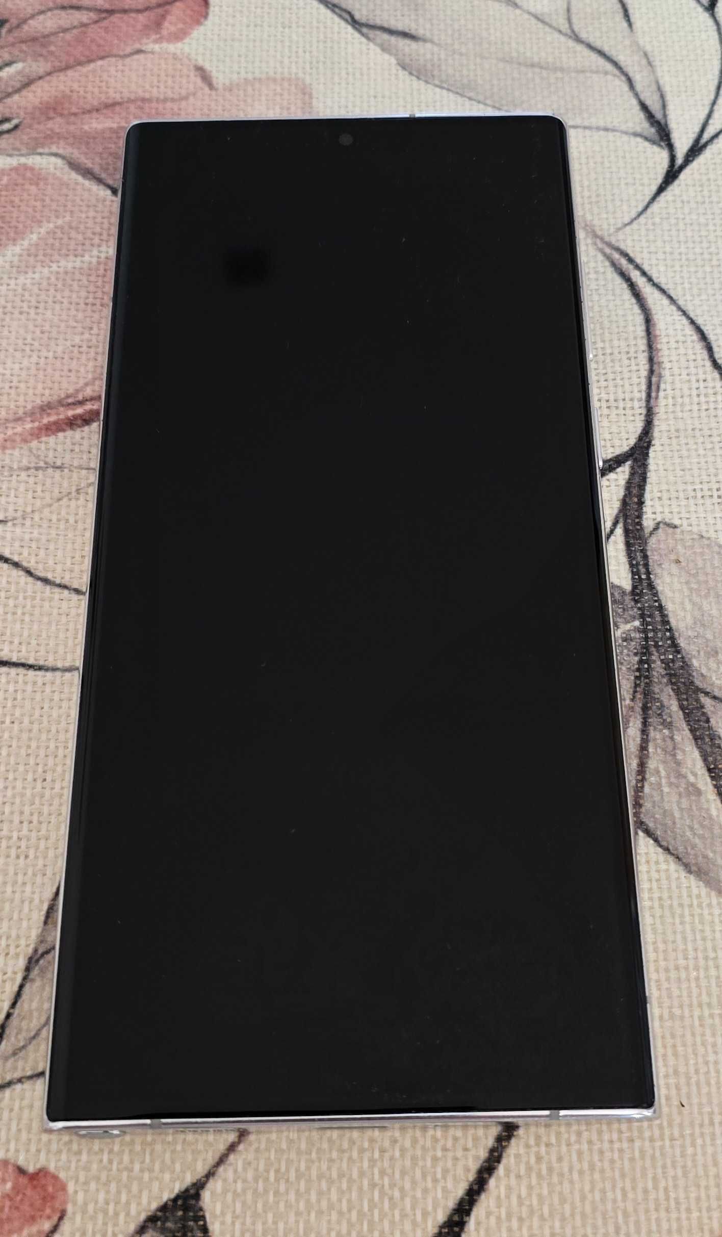 Samsung S22 ULTRA à venda – em bom estado, cor branca, 128 GB.