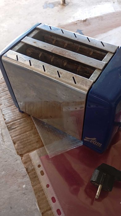 Torradeira Marca Team Modelo LR TO11C