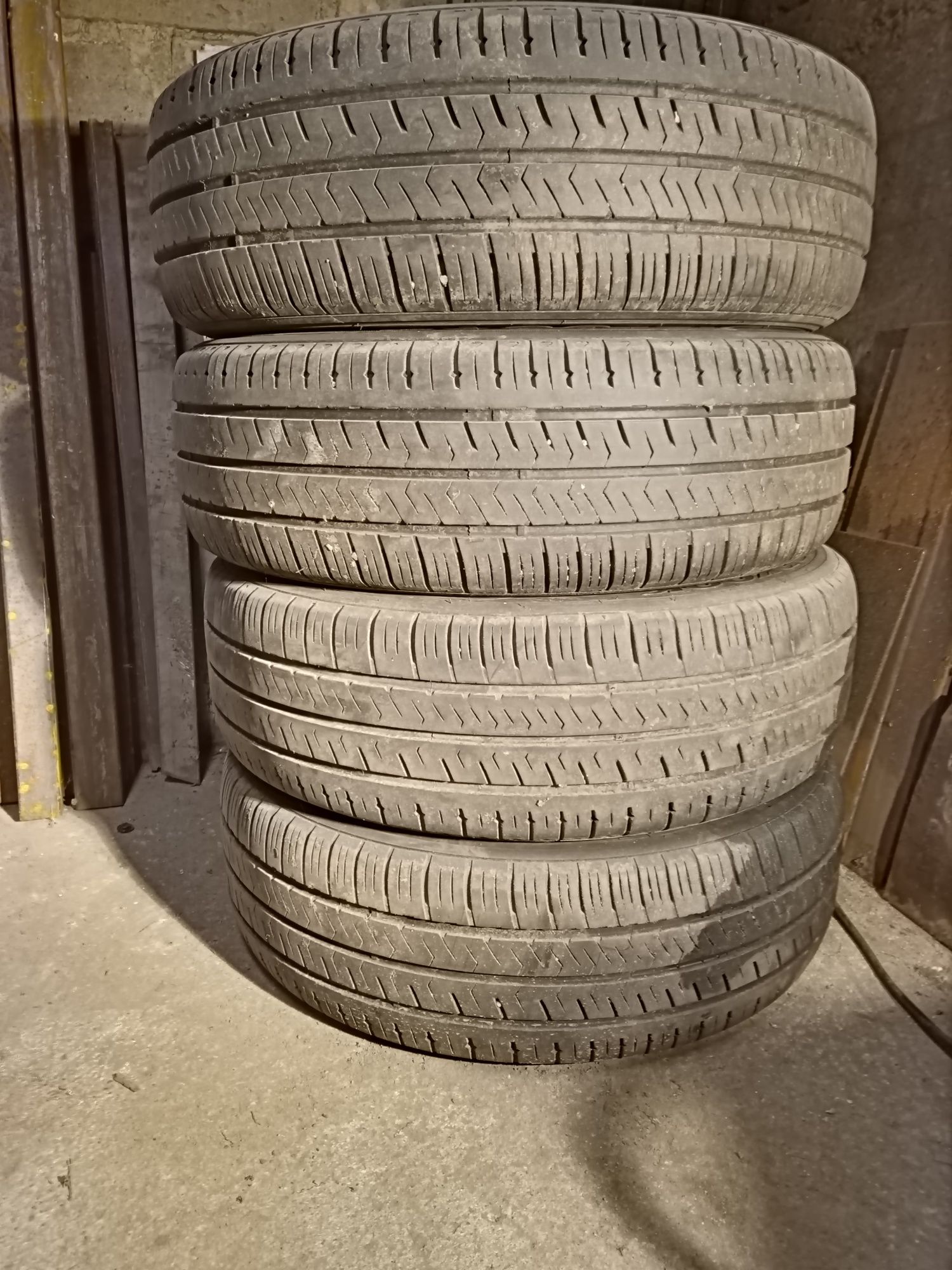 Opony letnie hankook 205/65/16C