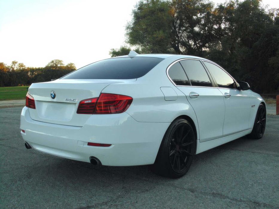 BMW 5 Series 535i      2015