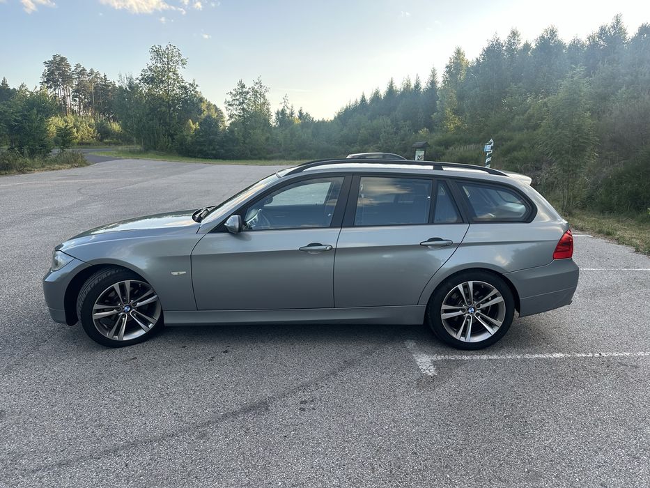 BMW E91 2.0 benzyna automat