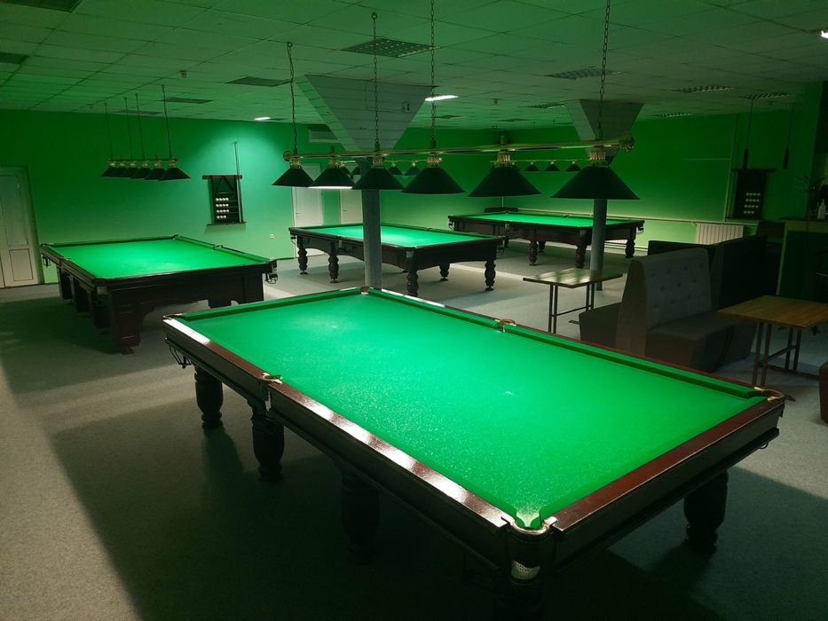 Більярдний стіл 12