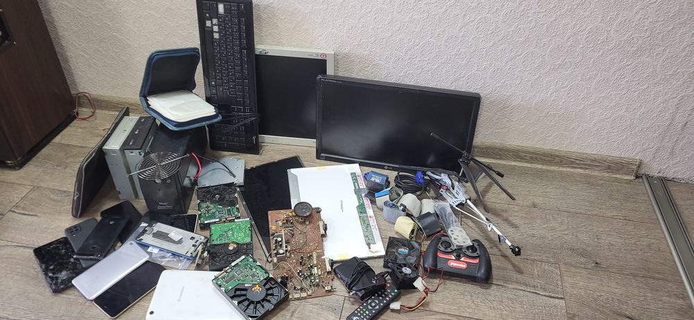 Запчастини. Комп'ютерні