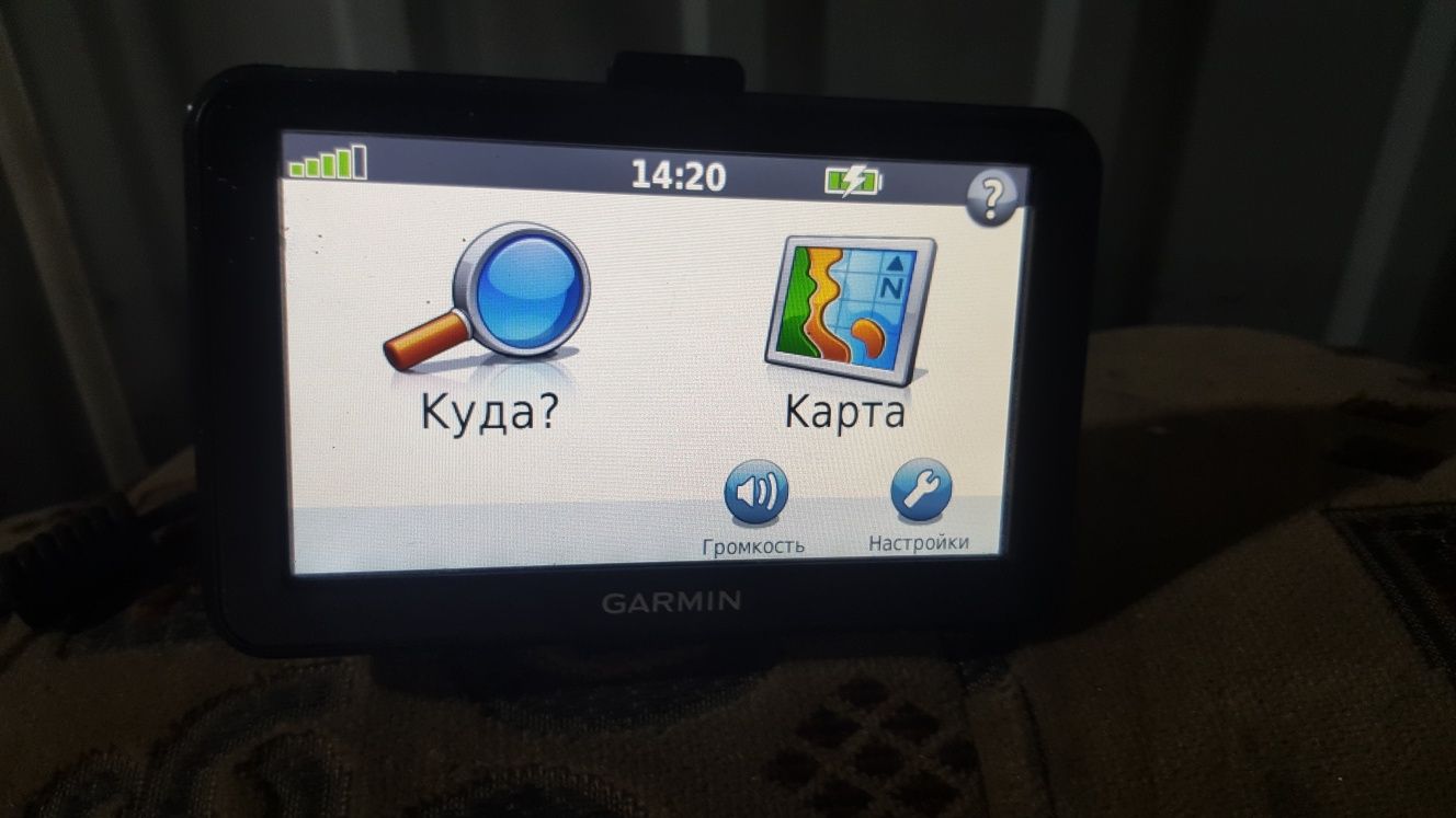 GPS навигатор Garmin nuvi 50 БУ флешка 8gb