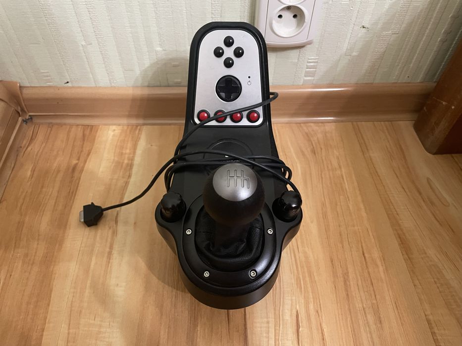 руль logitech g27