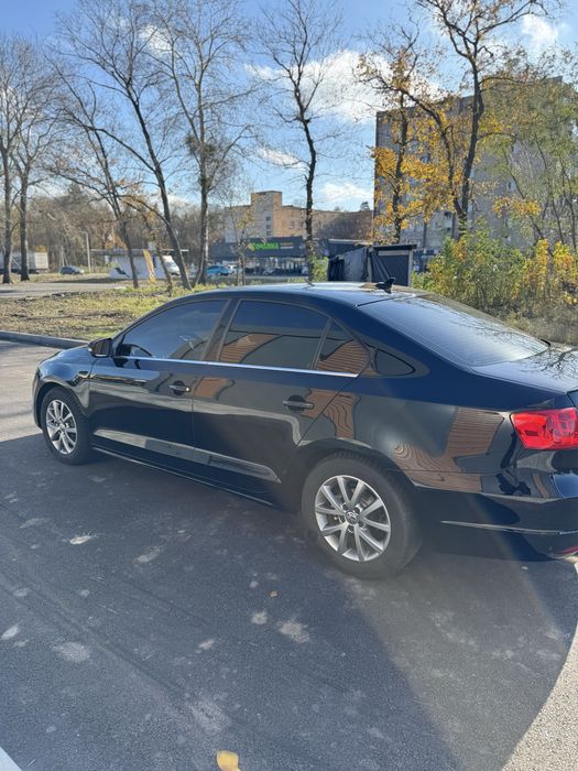 Volkswagen Jetta SE 1.8 2014