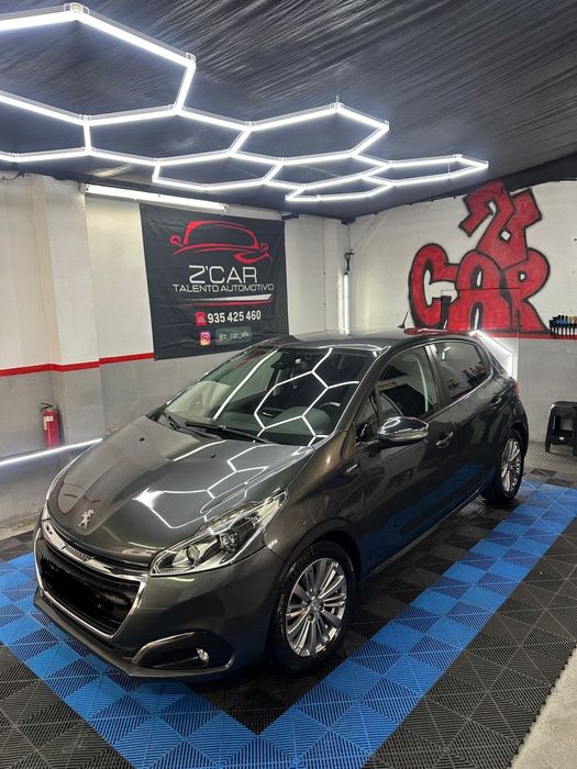 Peugeot 208 style 2017