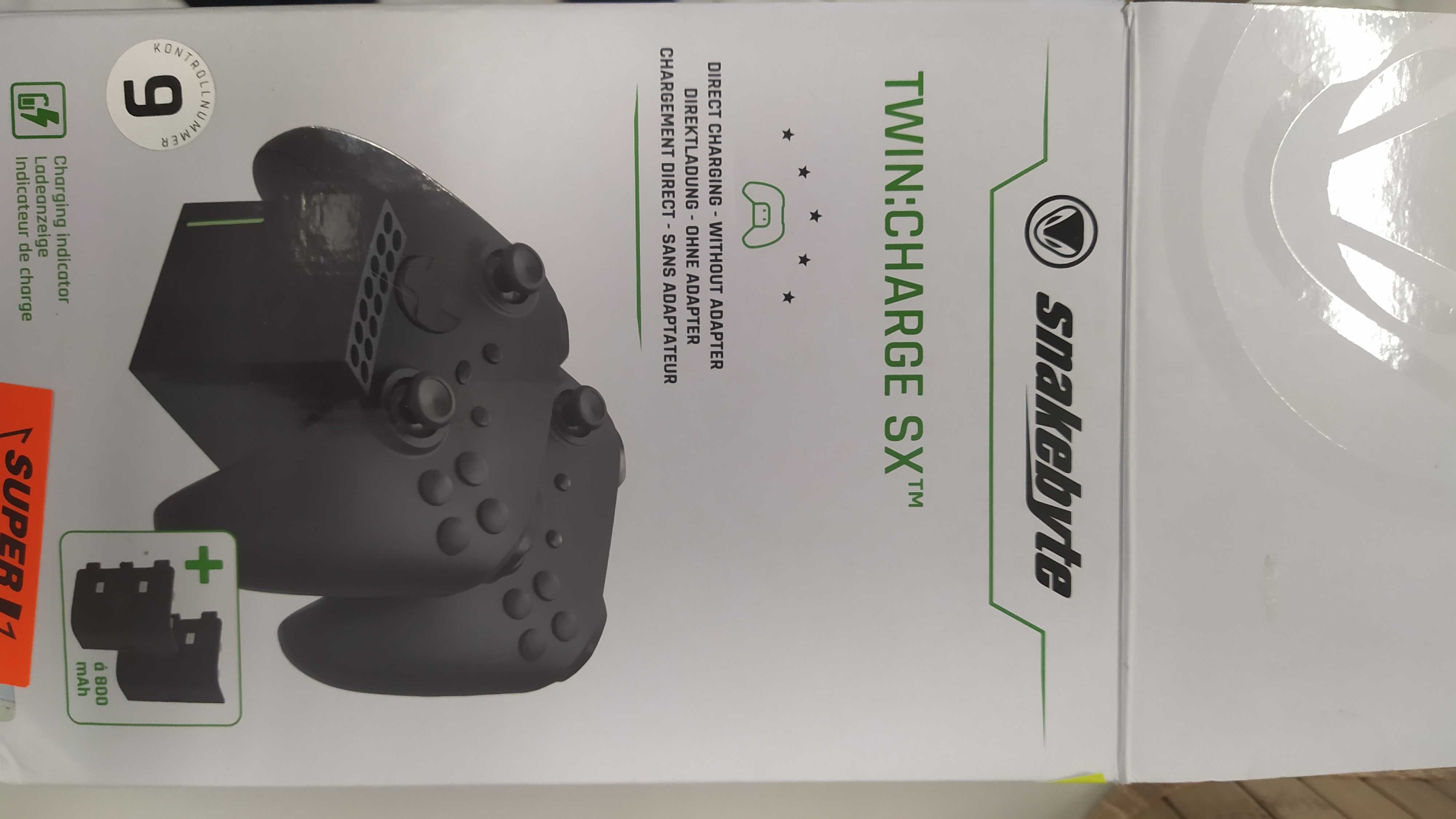 Stacja dokująca , ładująca Xbox