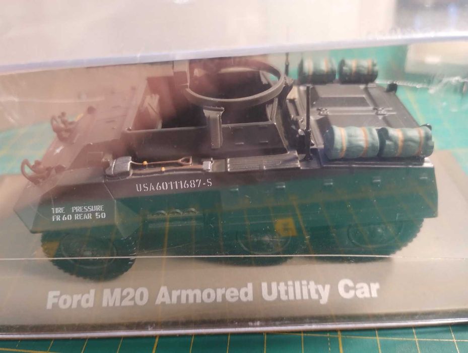 1/43 модель броньований автомобіль FORD M 20
