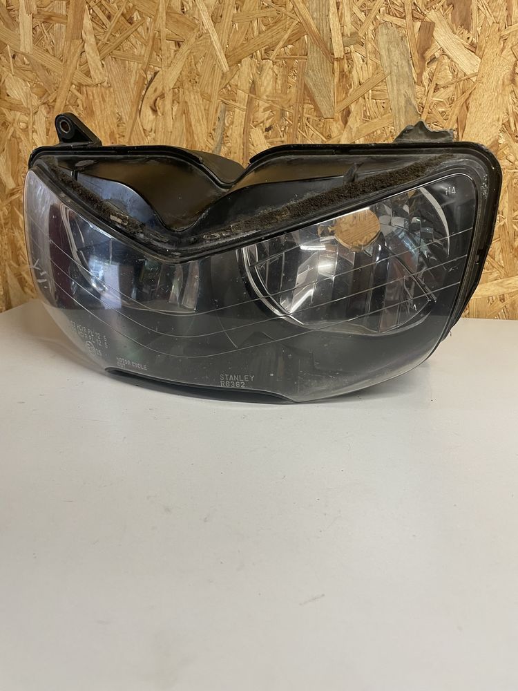 Lampa honda cbr 900 sc33 reflektor przód 98-99