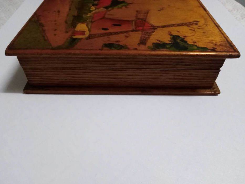 Caixa Madeira + 2 Baralhos Cartas "Tempográfica SARL Lourenço Marques"