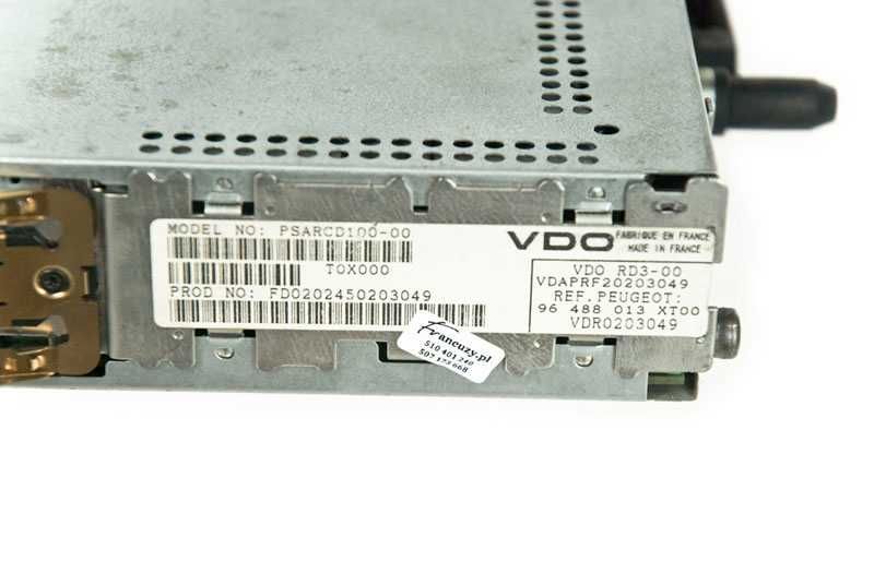 Radio CD PSA Peugeot 206 307 Partner    168.7.21