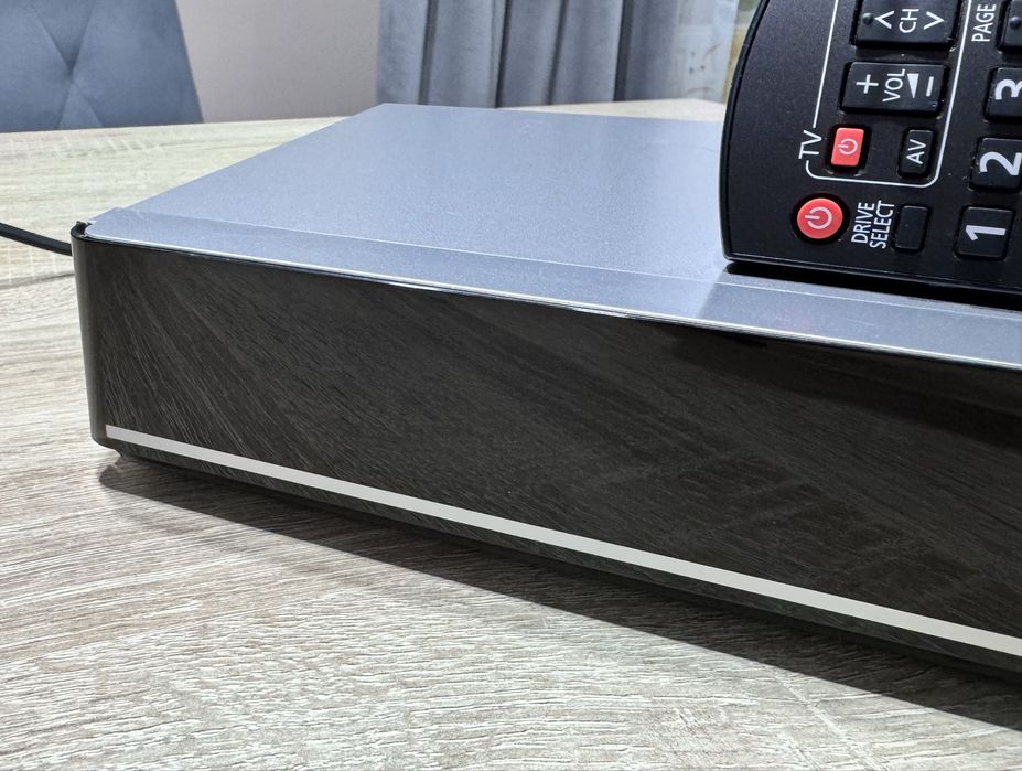 Panasonic DMR-BST755 #Nagrywarka Blu-Ray DVD HDD #500GB #2xUSB#2xDVB-S