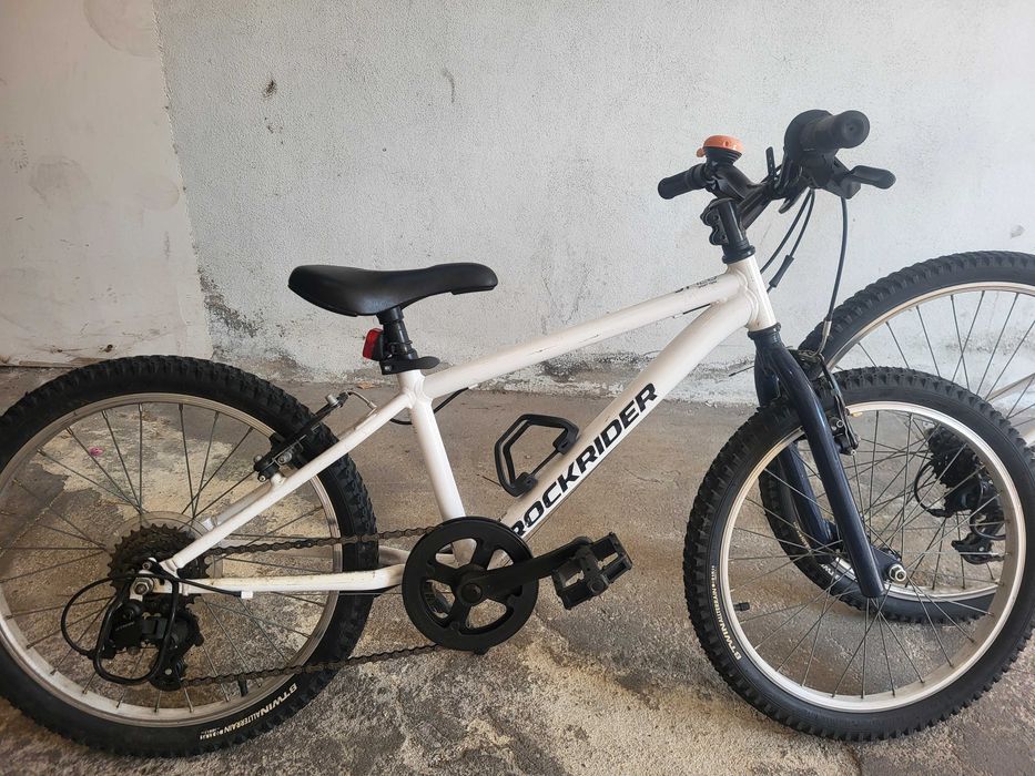 2 biciletas criança (roda 20 e roda 24)
